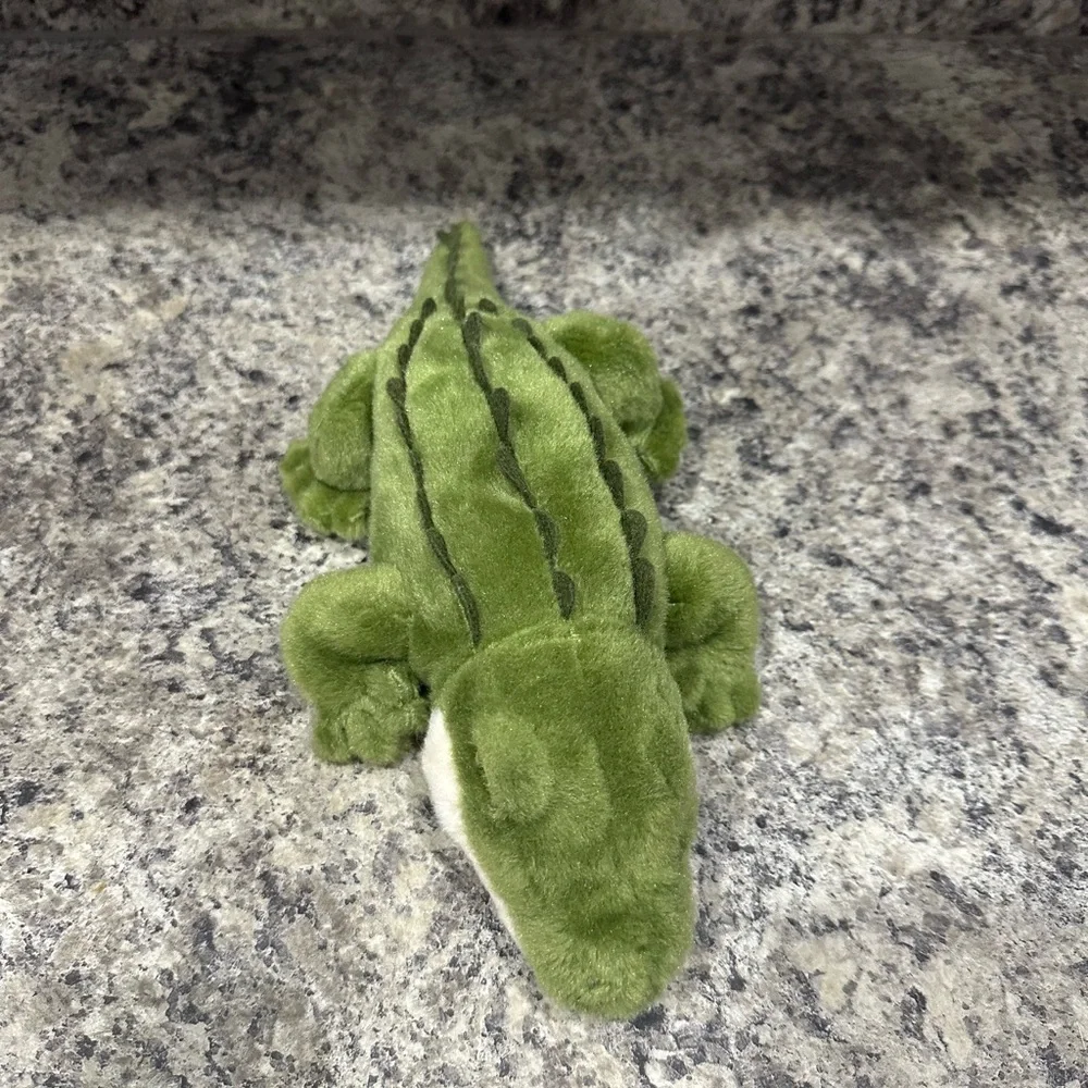 N/A soft green